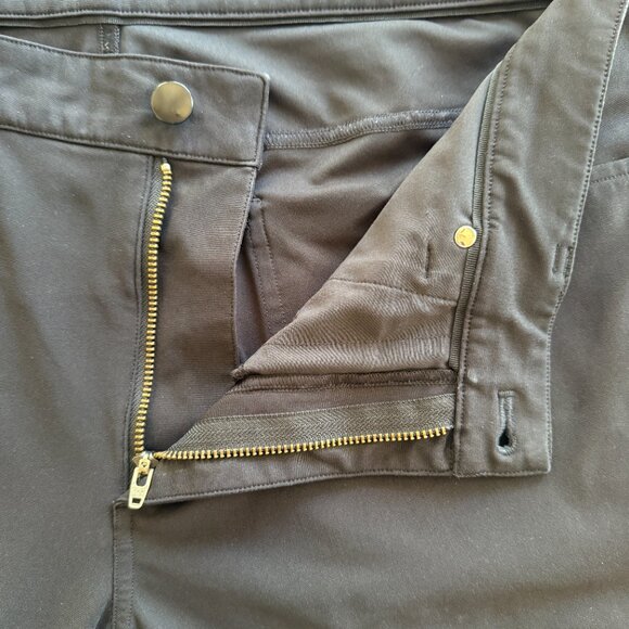 EUC Lululemon ABC pant - men's size 38 with 31-inch inseam - Black - Picture 6 of 9